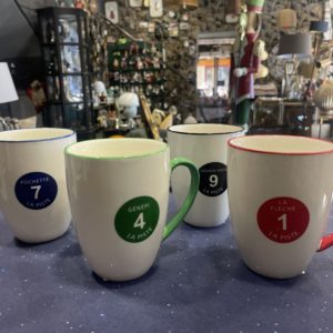4 mugs piste de ski